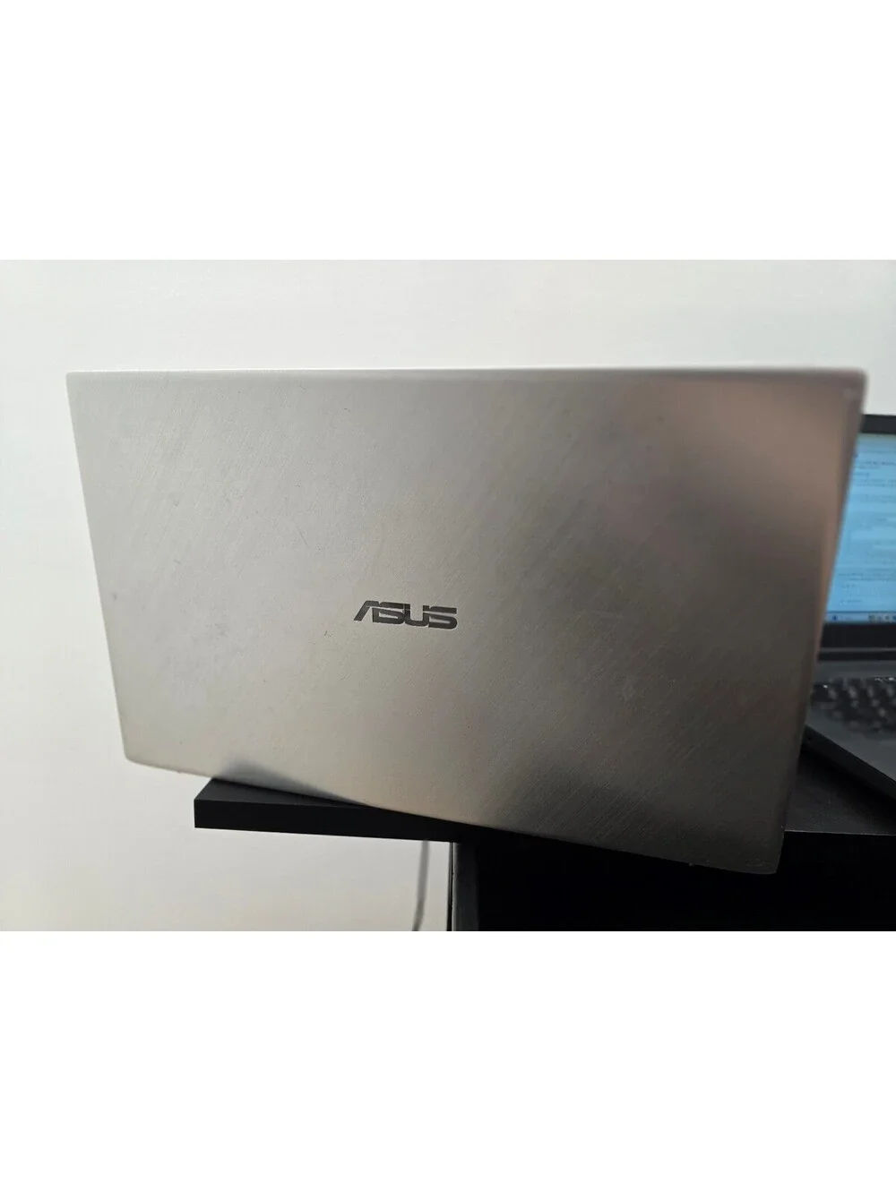 ASUS VivoBook 17 X712JA 17.3